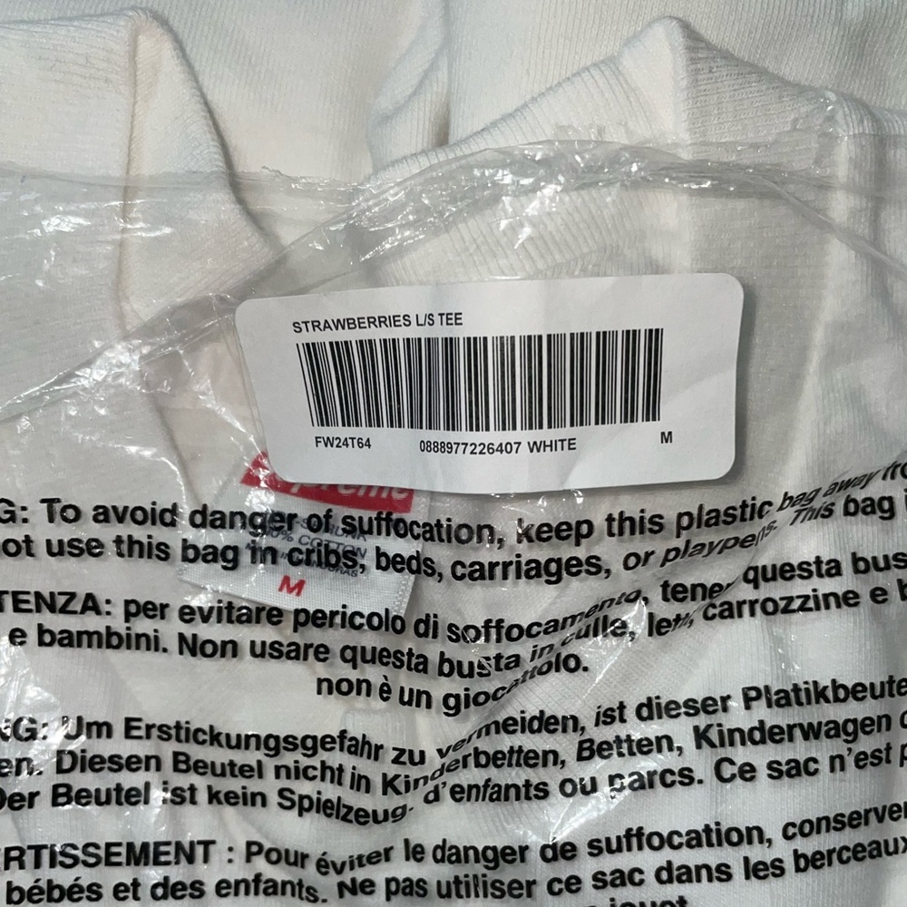 Supreme Strawberry Long Sleeve White/Purple Sz:Medium